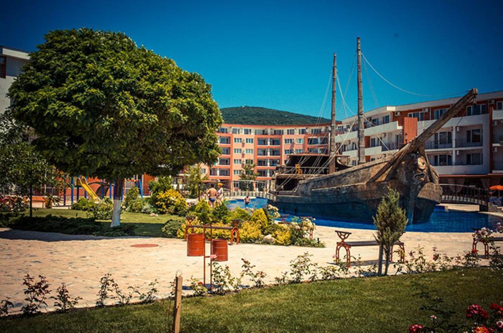 Privilege Fort Beach - Menada Apartments Elenite Exterior foto